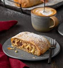 Apfelstrudel